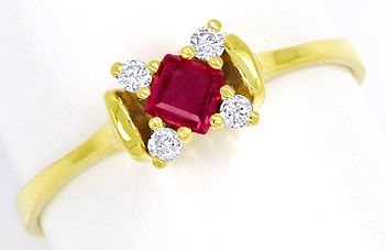 Foto 1 - Diamanten-Ring mit Spitzen Rubin im Carree Schliff, 14K, R8464